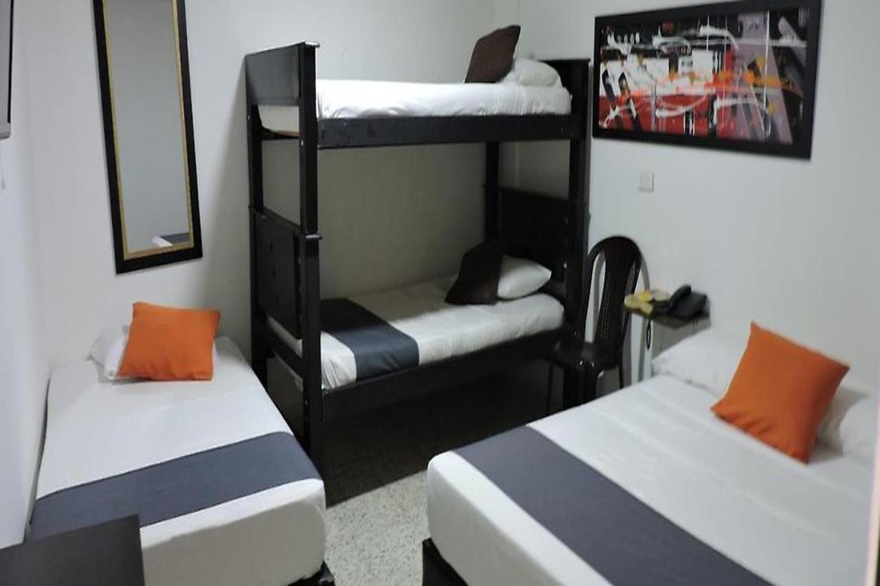Hotel Jc 43 Медельин Экстерьер фото